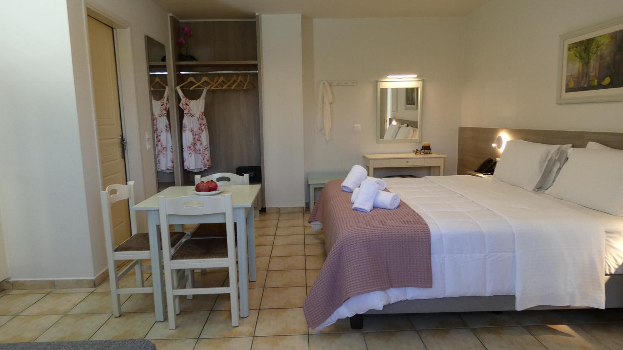 Melina Beach Platanias  Exterior photo